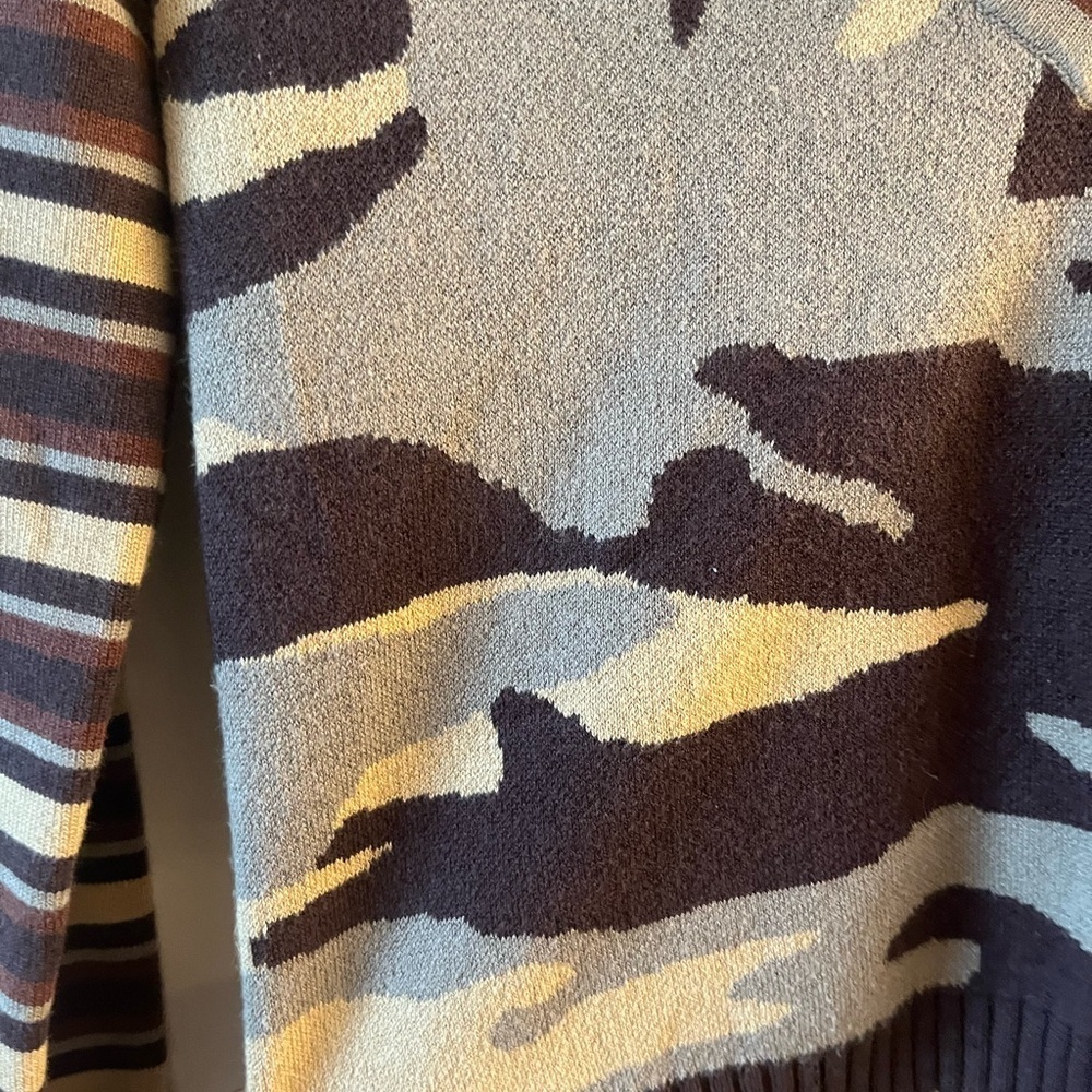 BDG Addison V Neck Ribbed Knit Sweater - Small - Picture 3 of 8